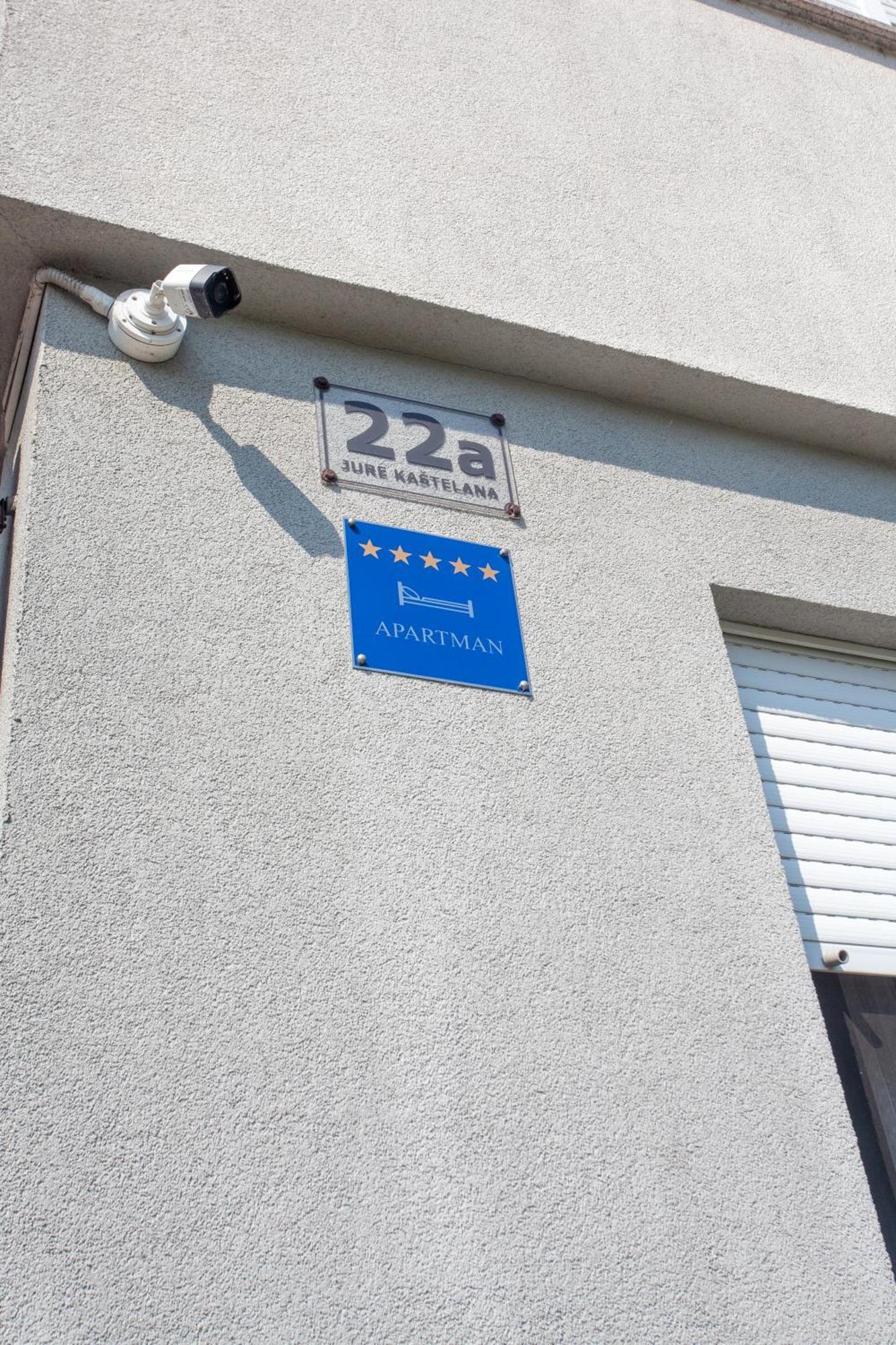Apartment Sladic Sziszek Kültér fotó